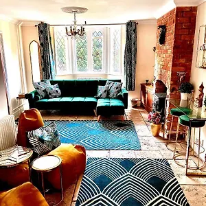Karen's Bournemouth